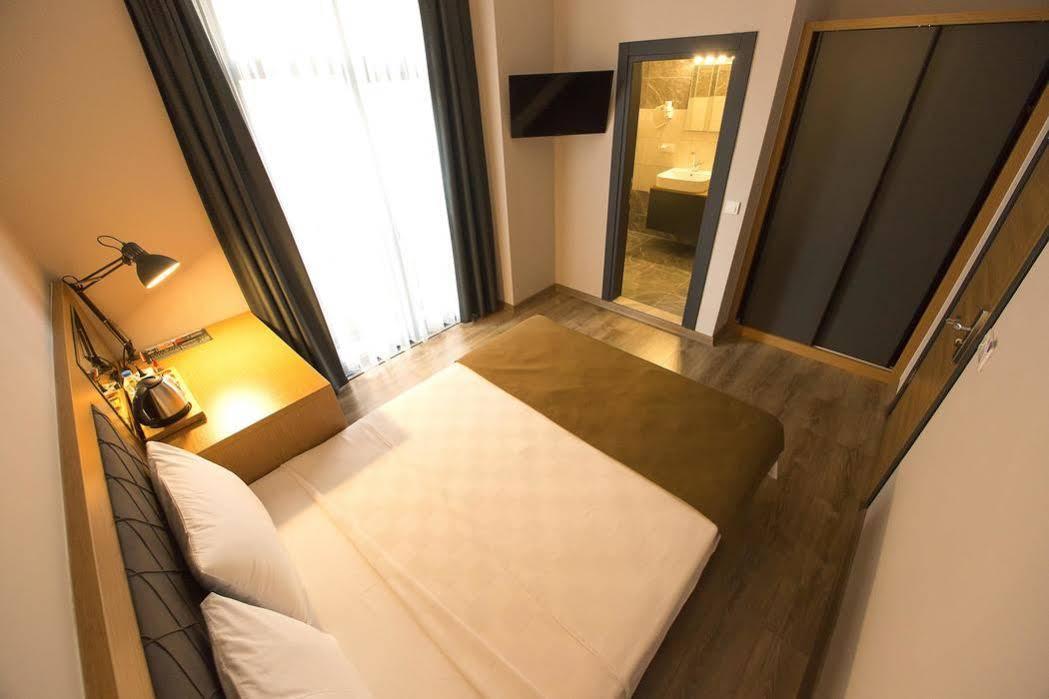 Big Point Plus Hotel Biga Zewnętrze zdjęcie